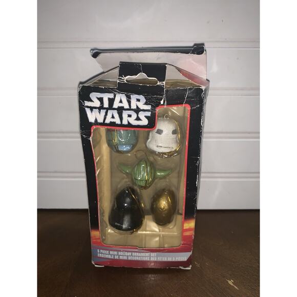 Vintage 5 Star Wars Hanging Christmas Ornaments 2006 Lucas Films Ltd NIB Damage - Picture 1 of 6